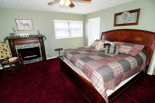 1820 Hiker's Lodge