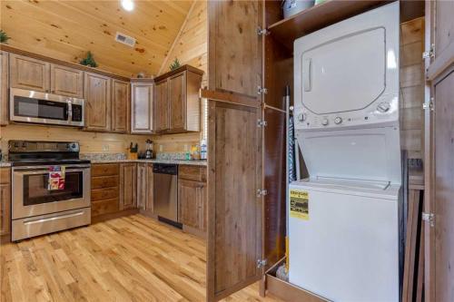 All About The View, 6 Bedrooms, Theater, Mountain View, New Construction