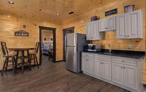 Greystone Retreat Cabin