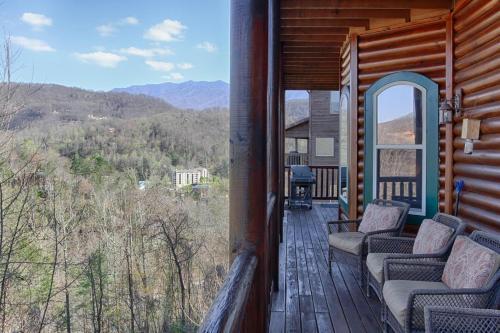 270 Greystone Pinnacle