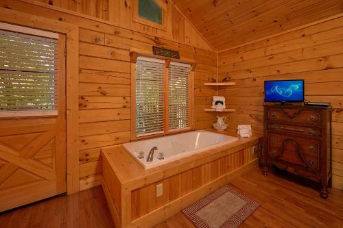 Suite Harmony #243 - Two Bedroom Cabin