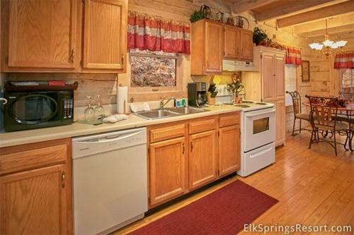 Bear Creek Holiday Home