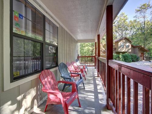 Silver Maple Chalet Chalet