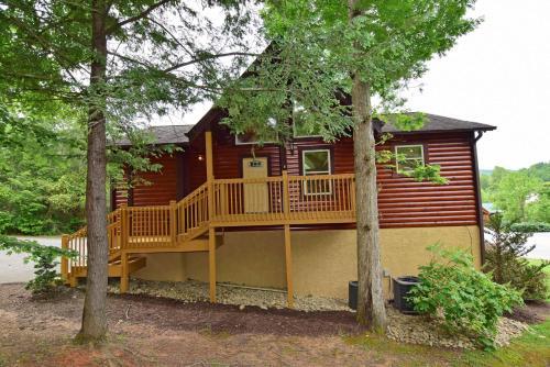 1715 Moonshine Hollow