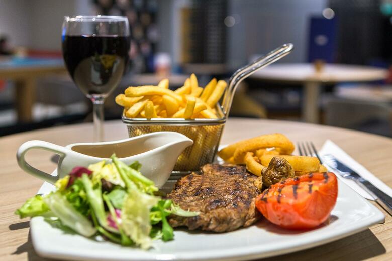 Hotel Holiday Inn Express Watford Junction