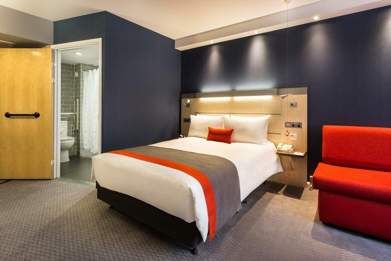 Hotel Holiday Inn Express Watford Junction