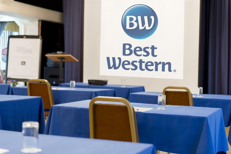 Best Western Calcot Hotel