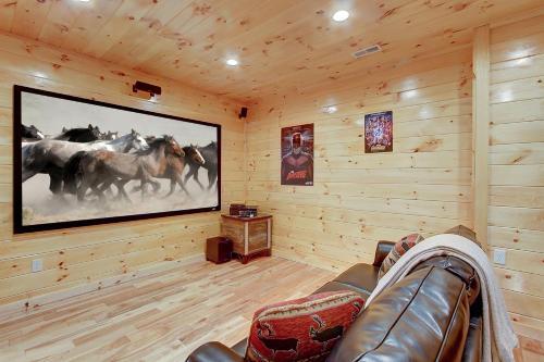 Mountain Lookout Cabin