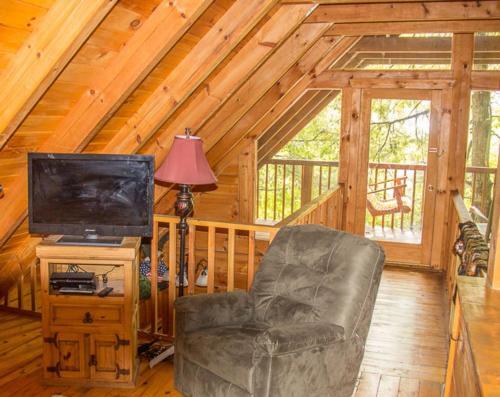 33 Hoot Owl Haven Cabin