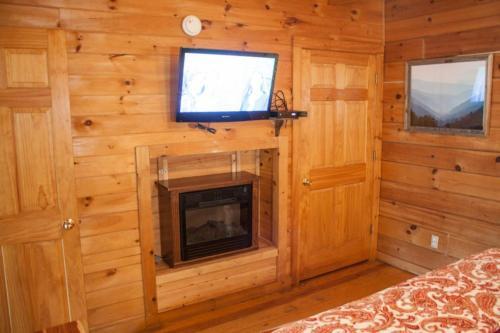 33 Hoot Owl Haven Cabin