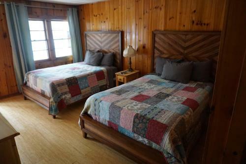 Marshall's Creek Rest Motel