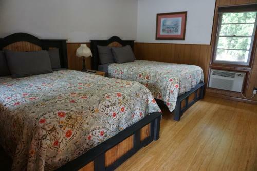 Marshall's Creek Rest Motel