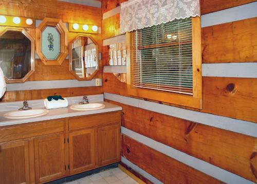 Linger Longer #1607 - One Bedroom Cabin