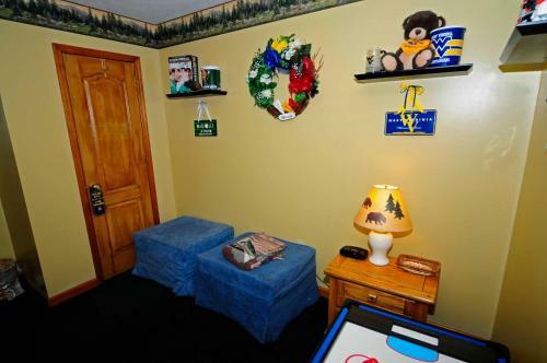 1348 Thunder Mtn Dawg House