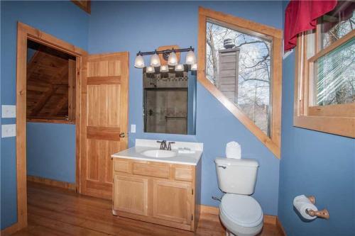 Mountain Glory 2, 1 Bedroom, Hot Tub, Wifi, Pool Table, Pets, Sleeps 2