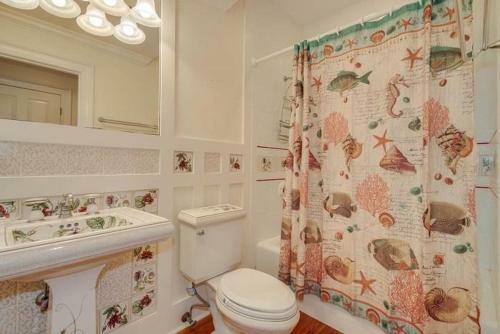 Blue Dolphin Holiday Home #114