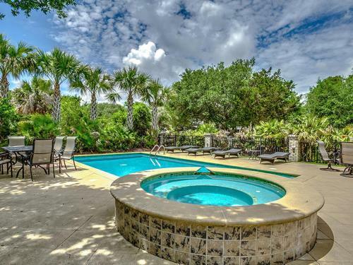 Tolater Holiday Home #112