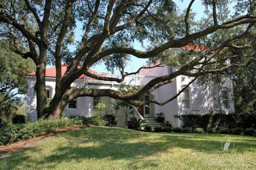 Sans Souci Holiday Home #161