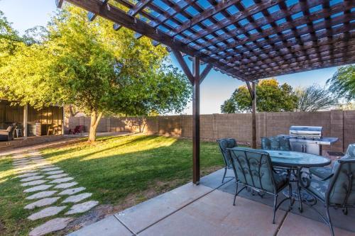 Apartment On East Galveston