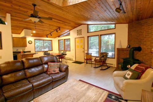 Two Bedroom Cabin - 23sl