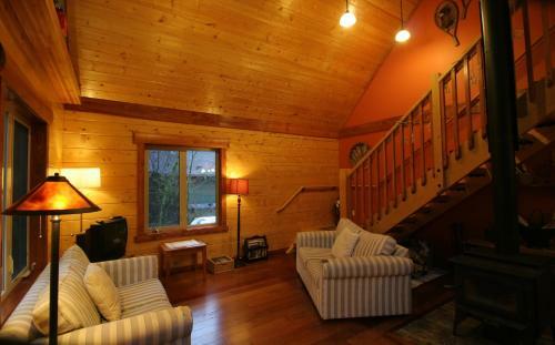 Three Bedroom Cabin - 21