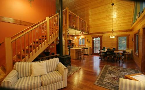 Three Bedroom Cabin - 21