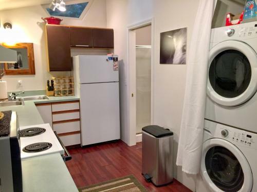 One Bedroom Cabin - 60gs
