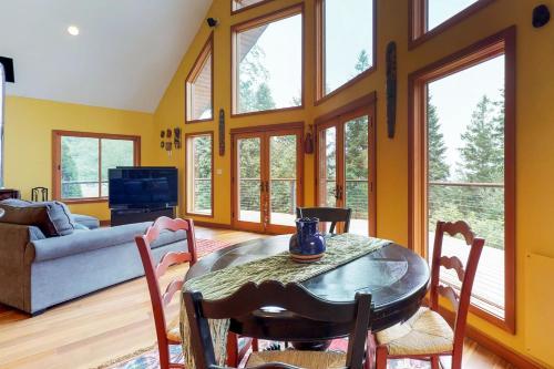 The Grizzly House
