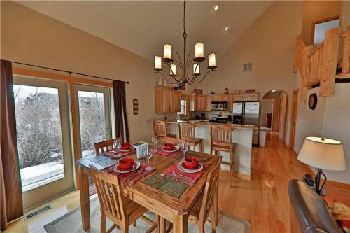 Grand Elk 512 Home