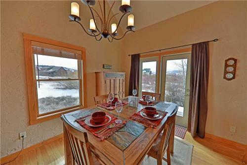 Grand Elk 512 Home