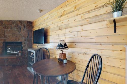 Little Rocky Mountain Retreat