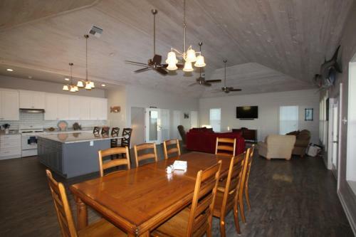 M & M Camp Home #299519 Home