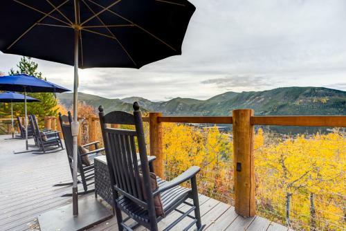 Grand Lake Lodge