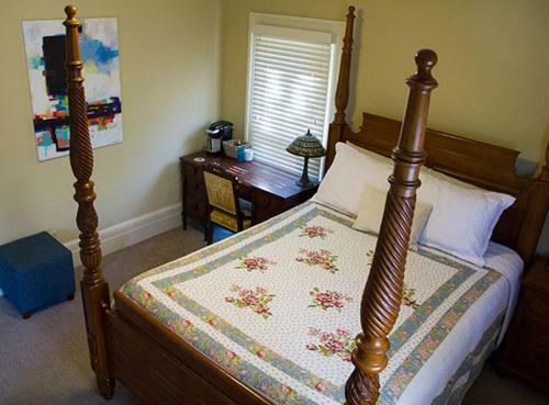 The Lafayette House Bed & Breakfast