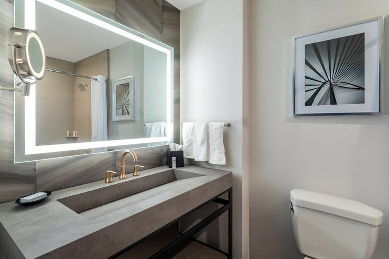Hotel Crown Plaza Los Angeles Harbor