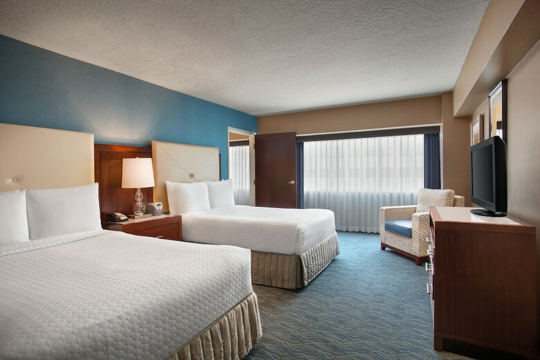 Hotel Crown Plaza Los Angeles Harbor