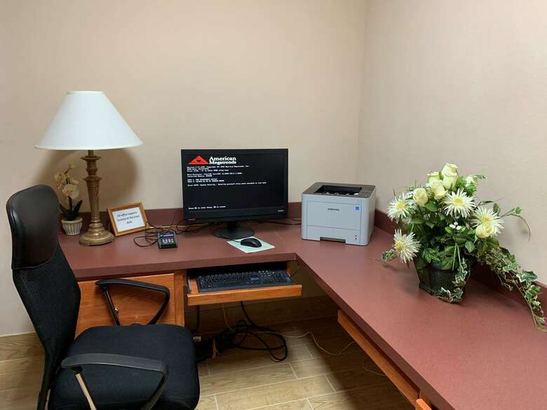 Hotel Comfort Suites