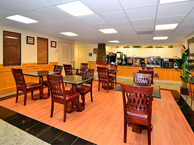 Hotel Best Western Northwest Inn  Suites