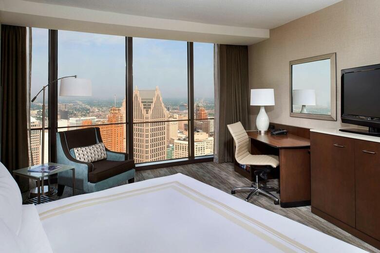 Hotel Detroit Marriott At The Renaissance Center