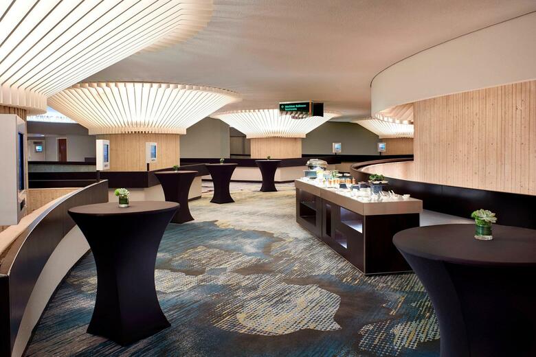 Hotel Detroit Marriott At The Renaissance Center