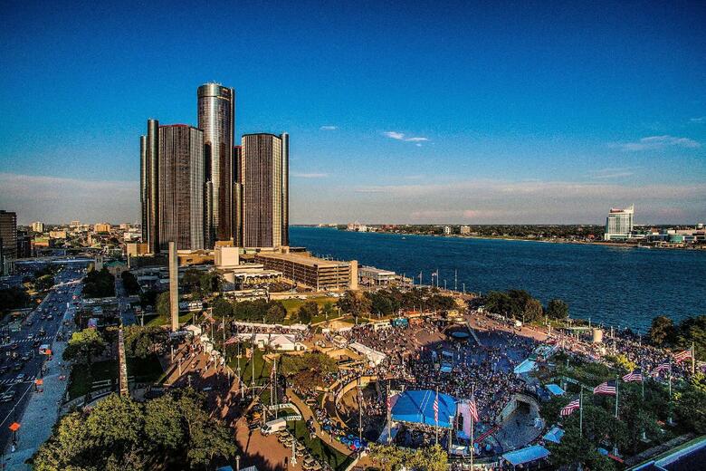 Hotel Detroit Marriott At The Renaissance Center