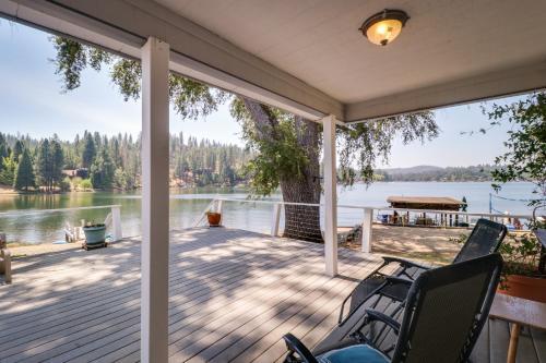 Little House On The Lake