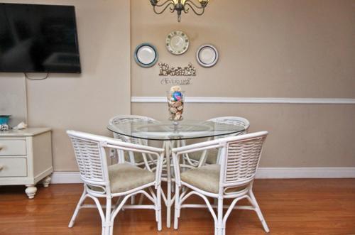 Boardwalk 184 Apartment