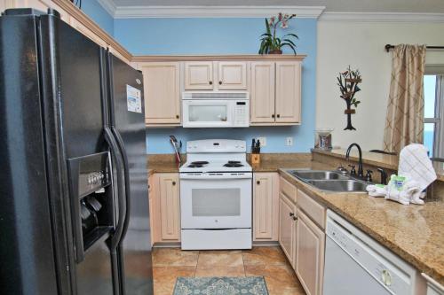 Island Royale 601 Apartment