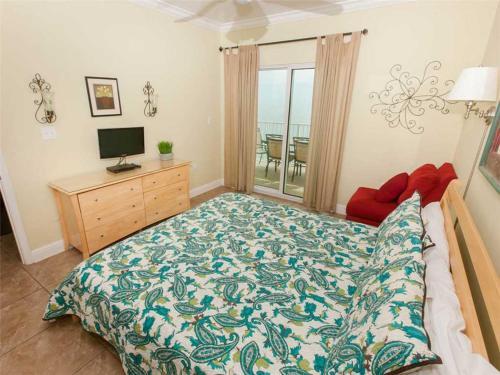 Apartamento Crystal Shores 1306