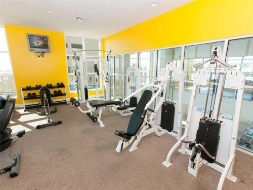 Apartamento Crystal Shores 1306