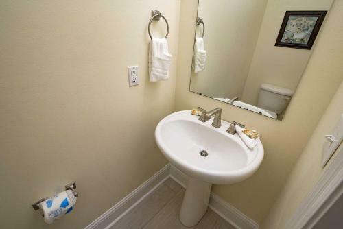 Kiran Terrace B101 Townhouse