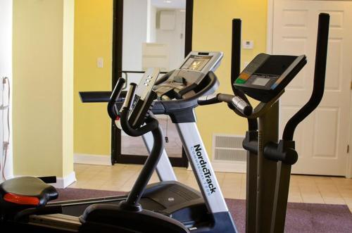 Apartamento Tropical Winds Unit 701 Condo