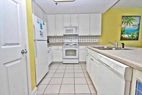 Lighthouse 515 Apartment