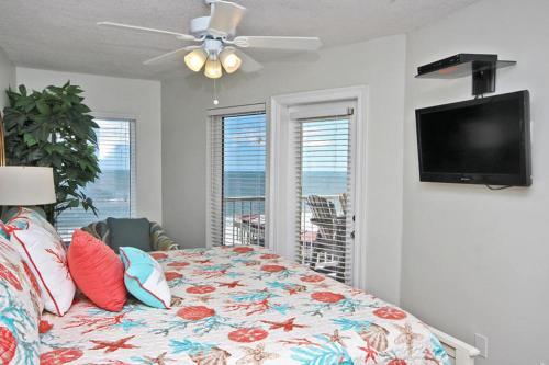 Boardwalk 582 Apartment